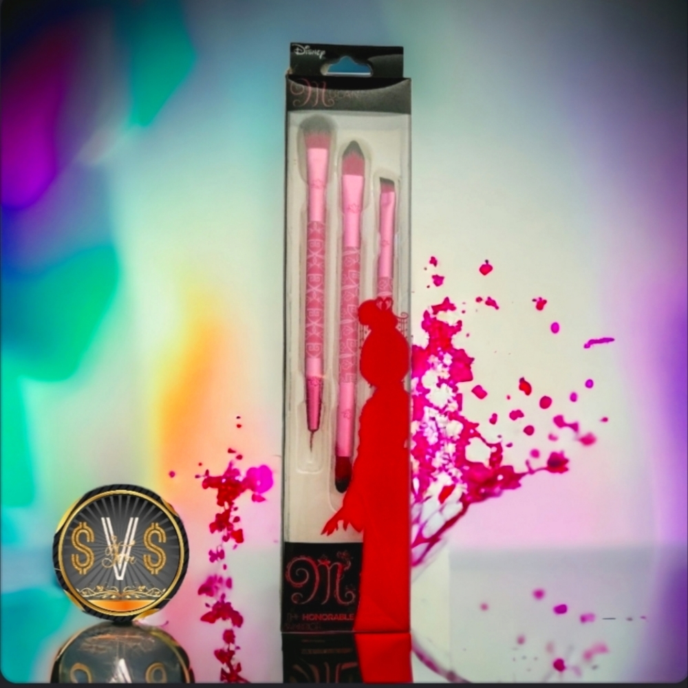 DISNEY Makeup Brushes
